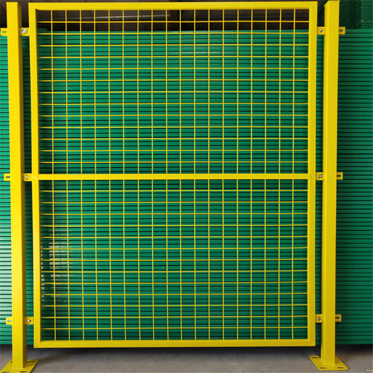 現(xiàn)貨批發(fā)車間隔離柵定制廠區(qū)倉庫隔離護欄網(wǎng) 設備安全防護圍欄網(wǎng)